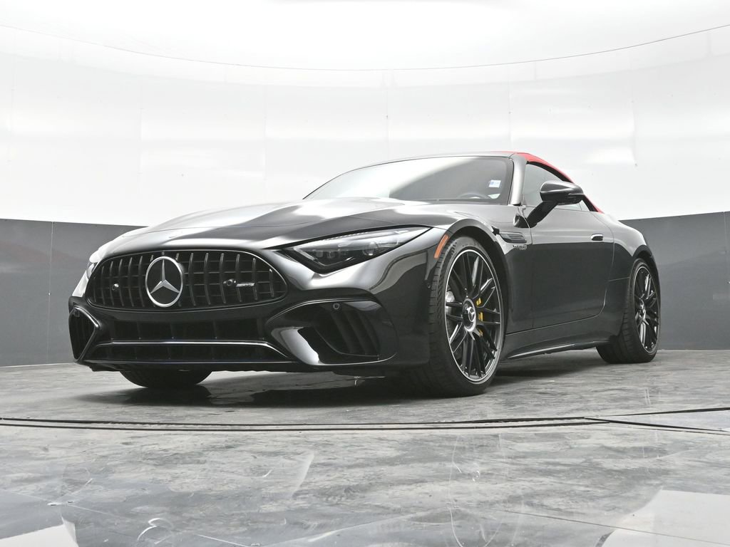 Used 2023 Mercedes-Benz SL 63 AMG 4MATIC w/ Driver Assistance Package image 16