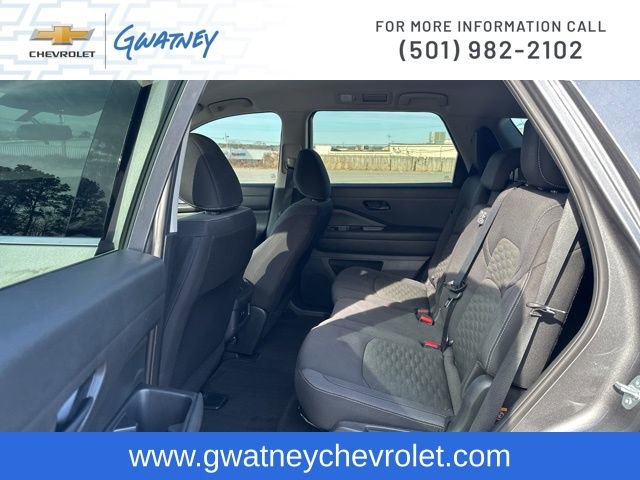 Used 2024 Nissan Pathfinder S image 22