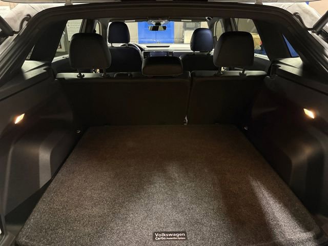 Used 2022 Volkswagen Atlas Cross Sport SEL Premium R-Line image 6