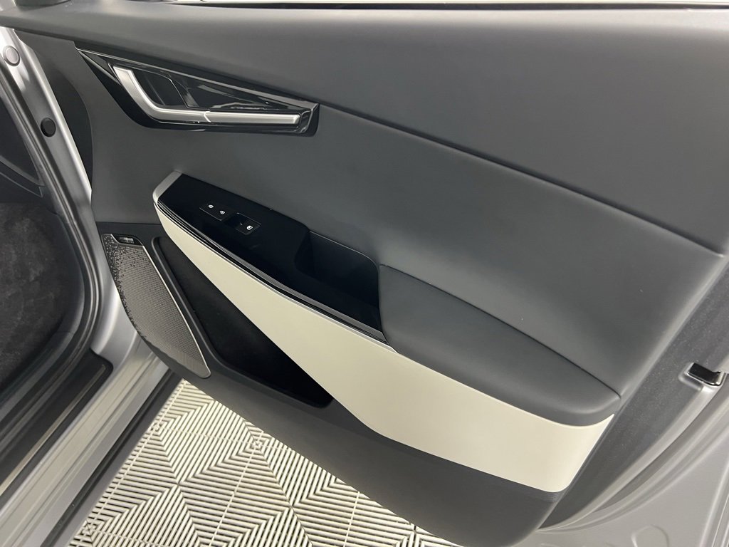 Used 2023 Kia EV6 GT-Line w/ GT-Line Suede Seat Package image 35
