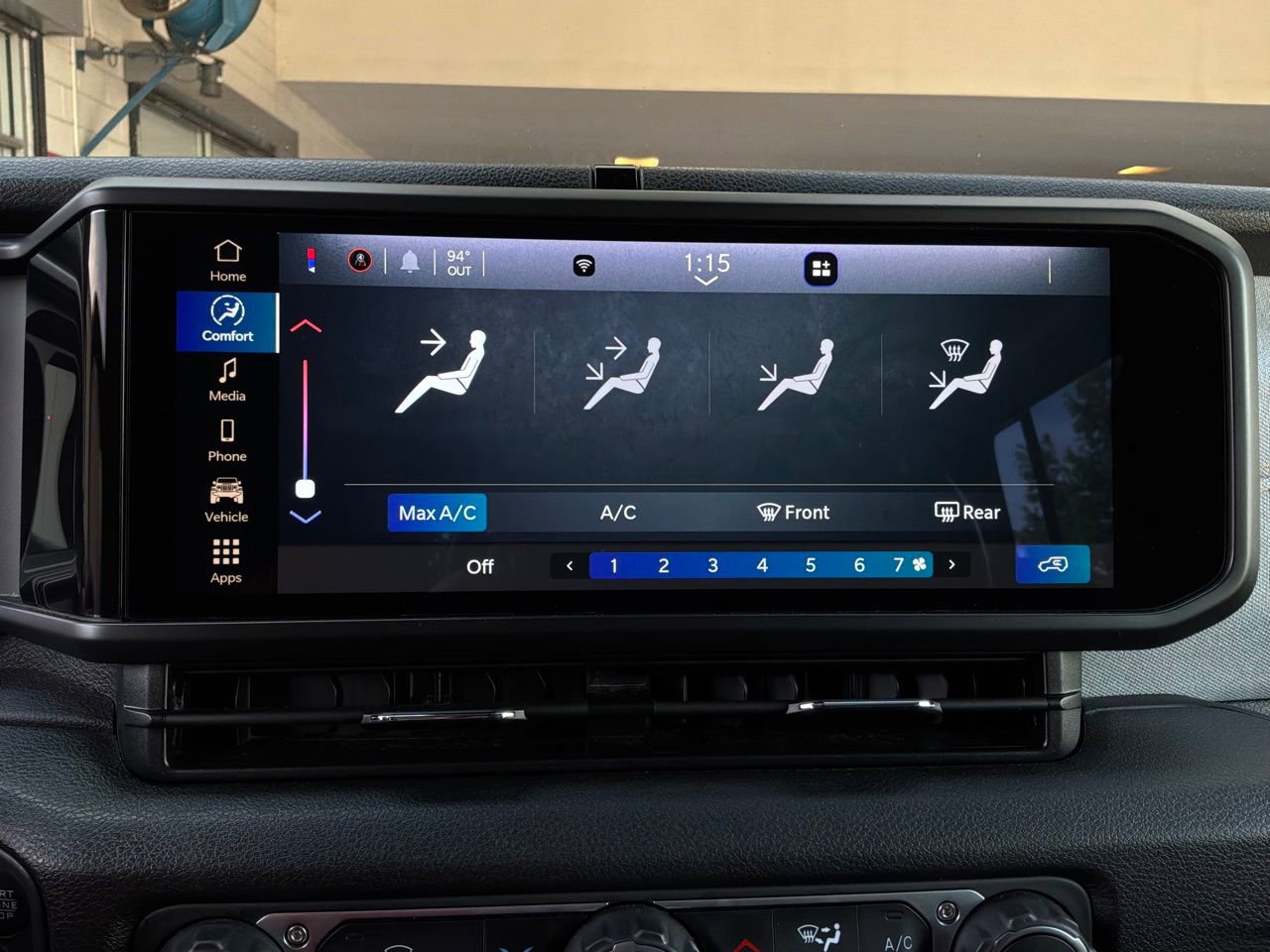 Used 2025 Jeep Wrangler Unlimited Sport AWD/4WD image 26