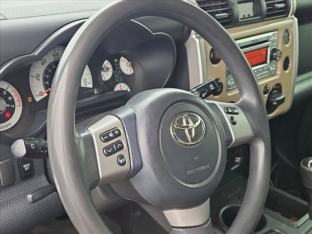 Used 2012 Toyota FJ Cruiser 2WD w/ Convenience Pkg image 9