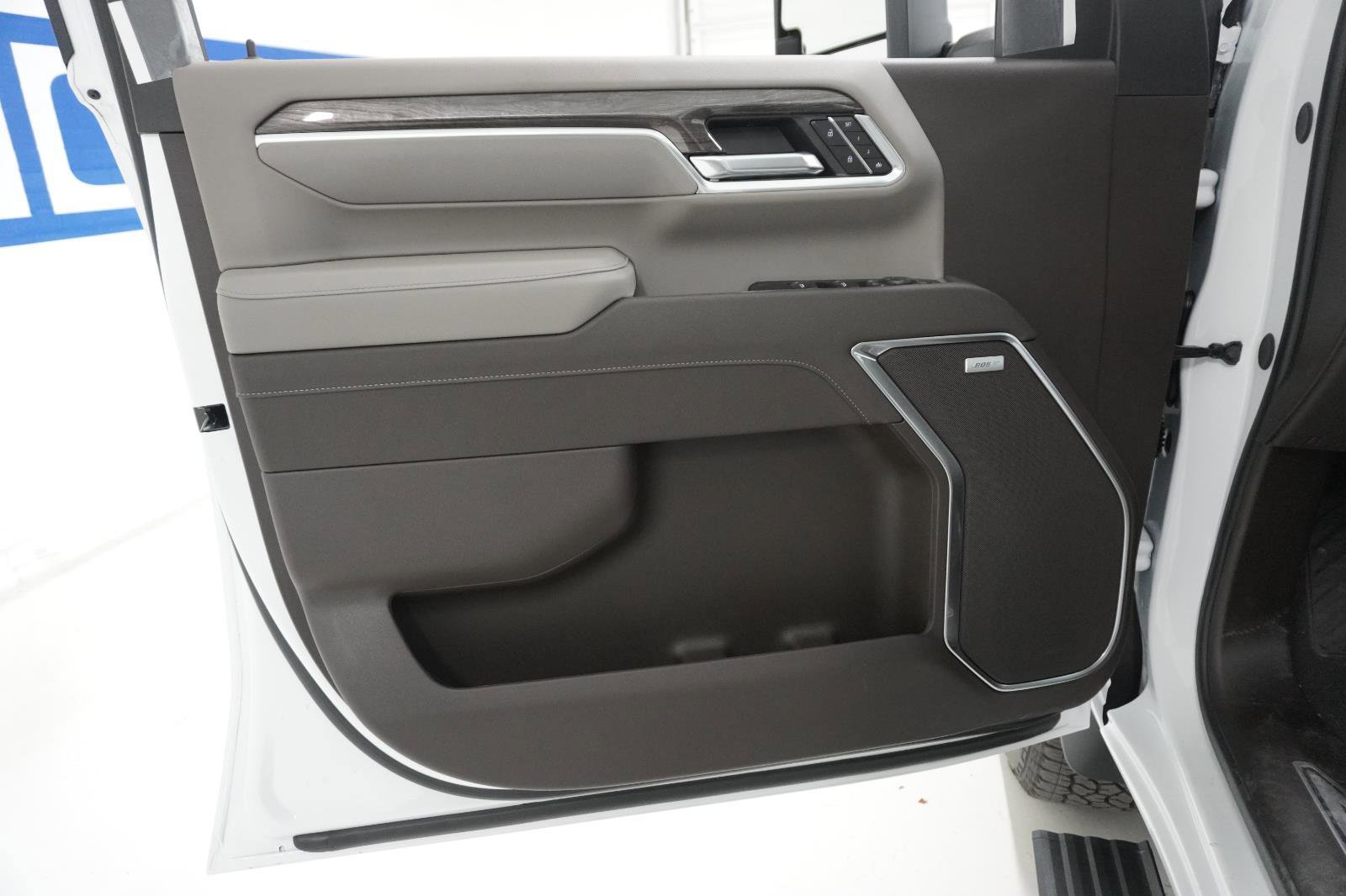 New 2026 Chevrolet Silverado 2500 LTZ w/ LTZ Texas Edition image 10