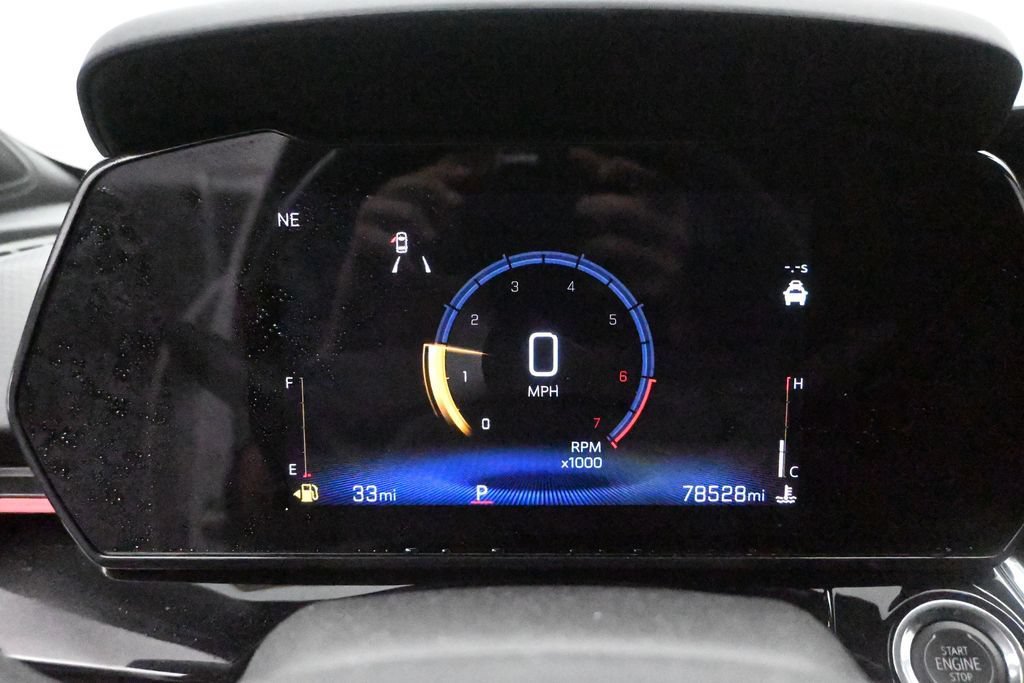 Used 2025 Chevrolet Trax RS w/ Driver Confidence Package FWD image 13