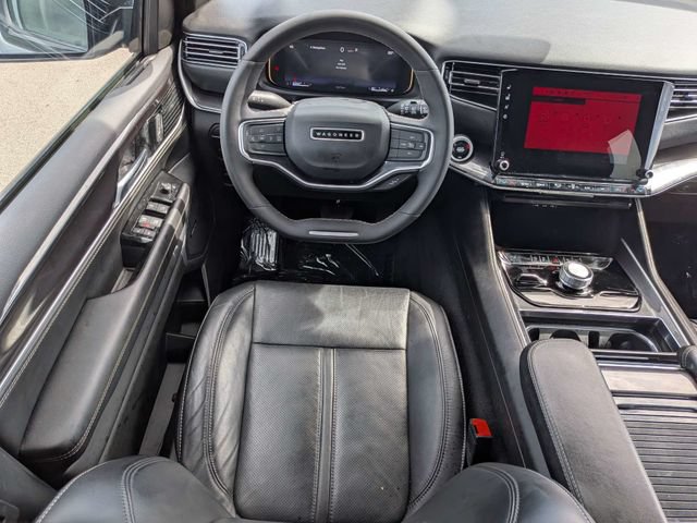 Used 2024 Jeep Wagoneer L 4WD image 16