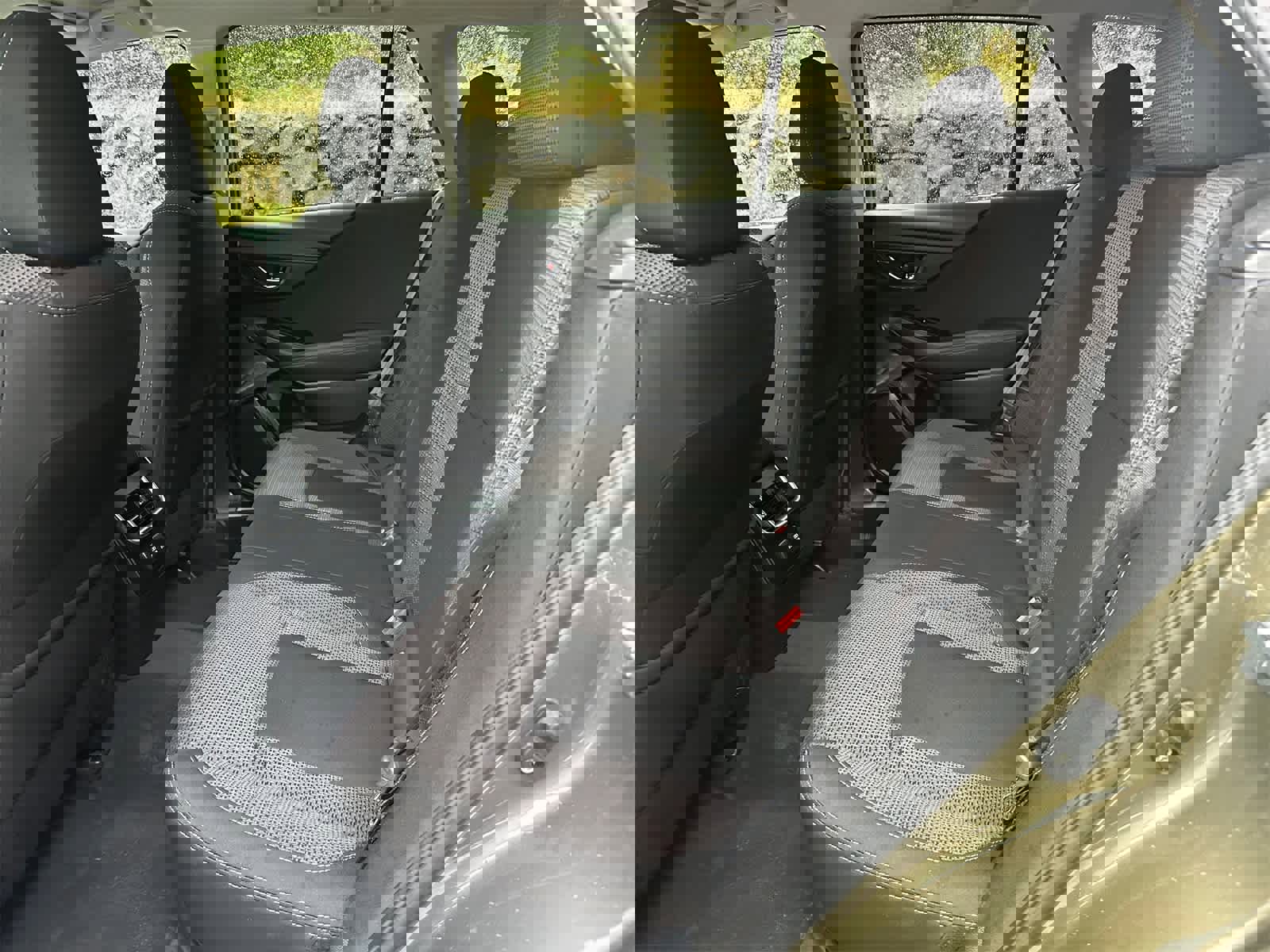 Used 2022 Subaru Outback Premium image 11