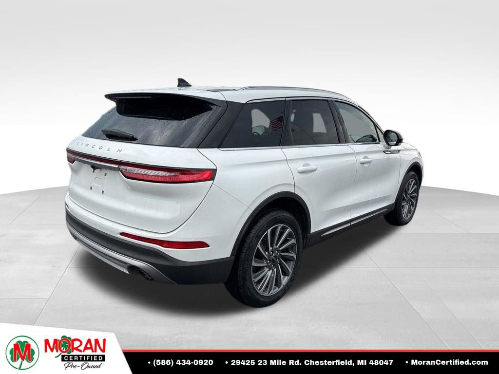 Used 2023 Lincoln Corsair Reserve AWD/4WD image 6