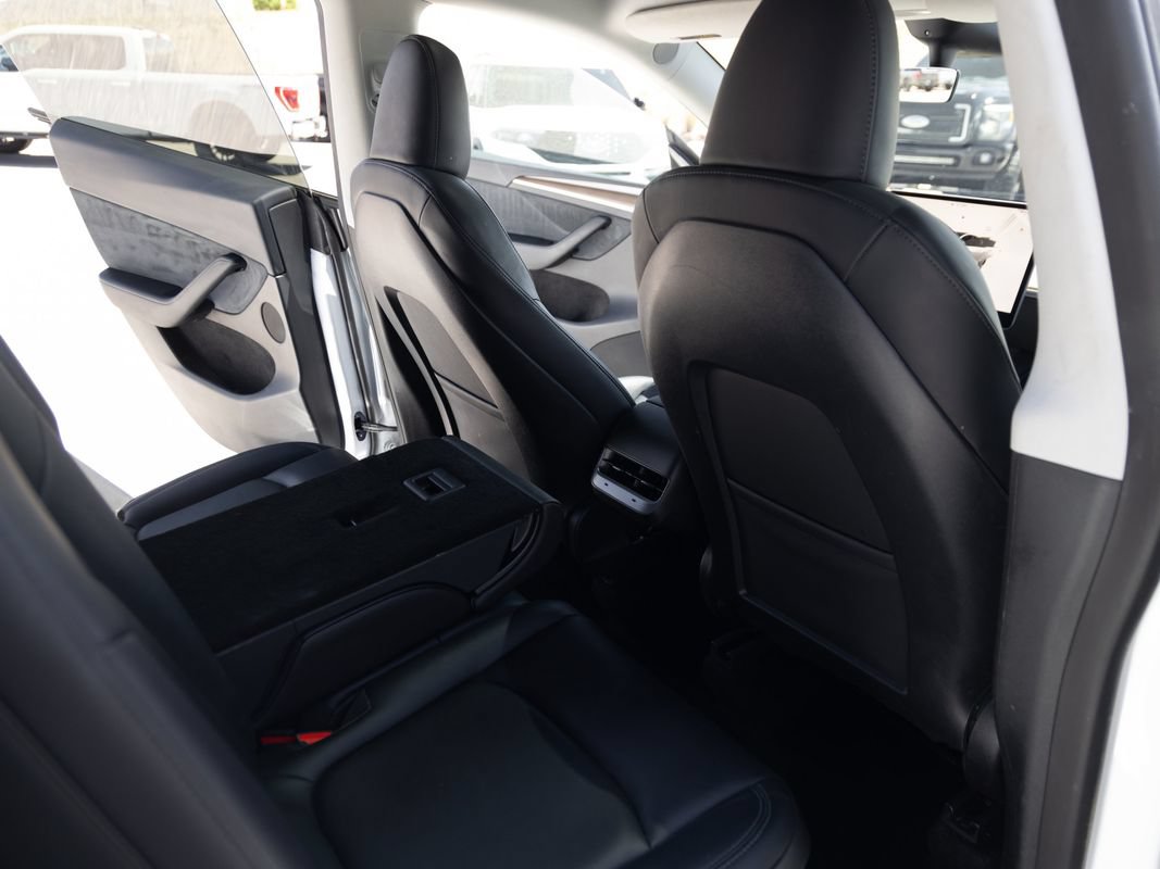 Used 2023 Tesla Model Y Long Range AWD/4WD image 19