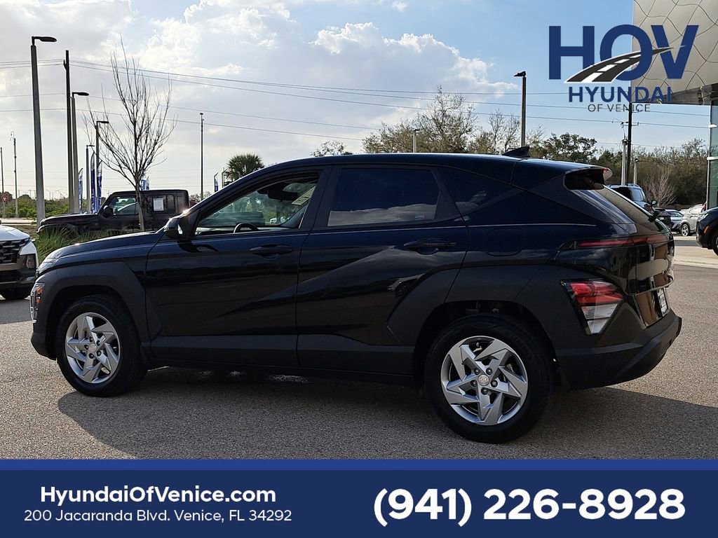 Certified 2024 Hyundai Kona SE image 11