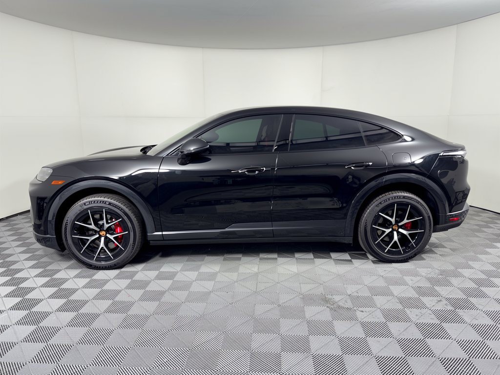 New 2026 Porsche Cayenne S AWD/4WD image 2