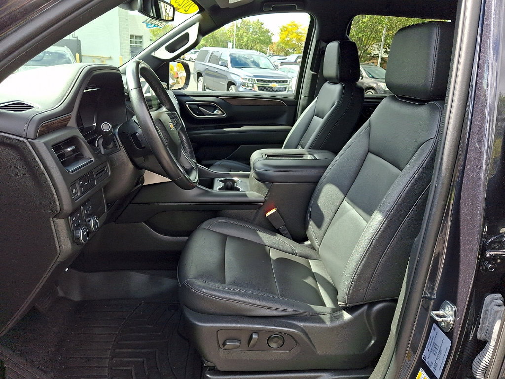 Used 2023 Chevrolet Tahoe LT AWD/4WD image 17