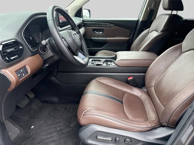 Used 2024 Honda Pilot Elite image 9