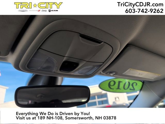 Used 2019 Jeep Cherokee Latitude Plus w/ Comfort/Convenience Group image 30