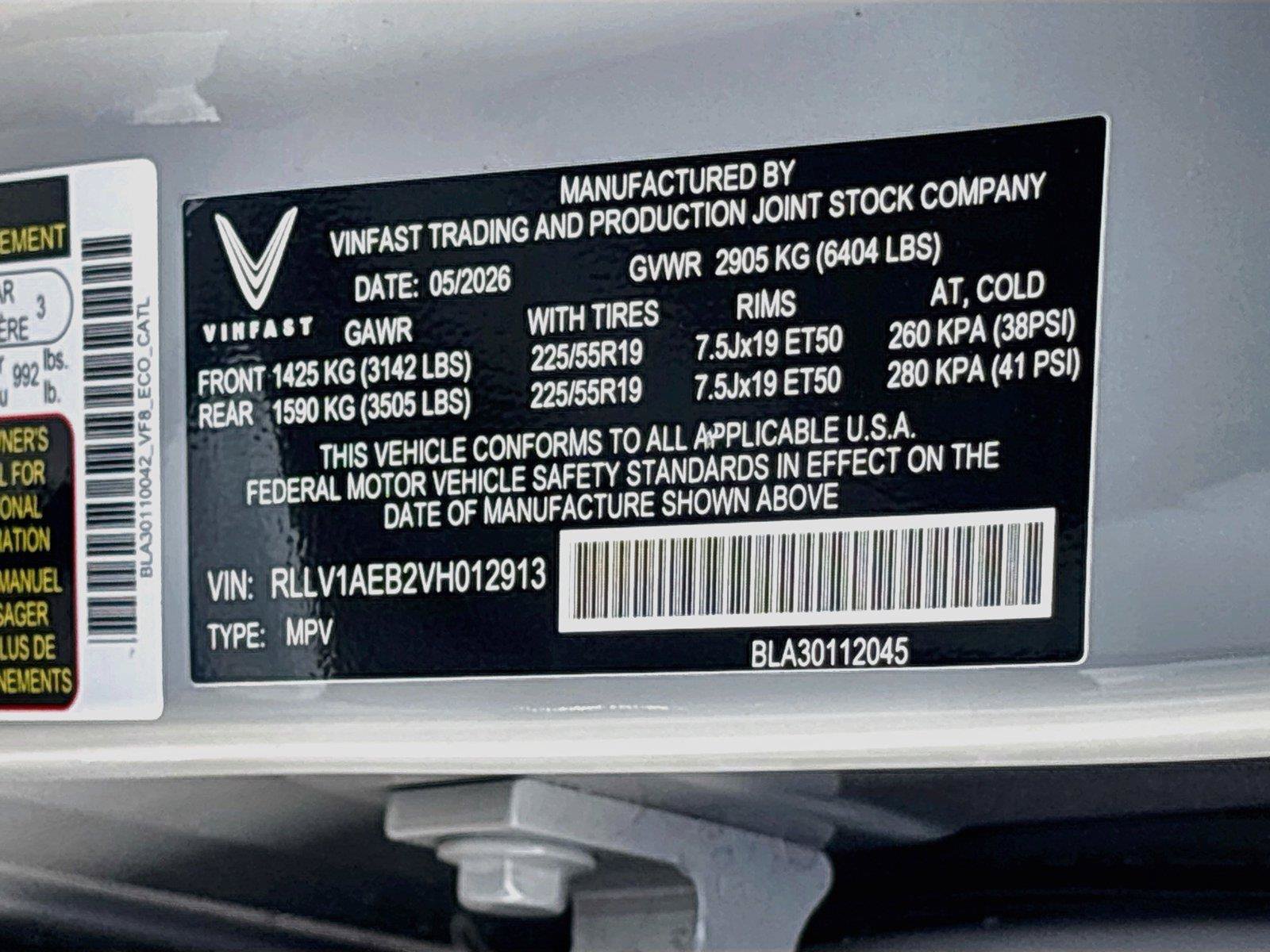 New 2027 VinFast VF 8 Eco AWD/4WD image 20