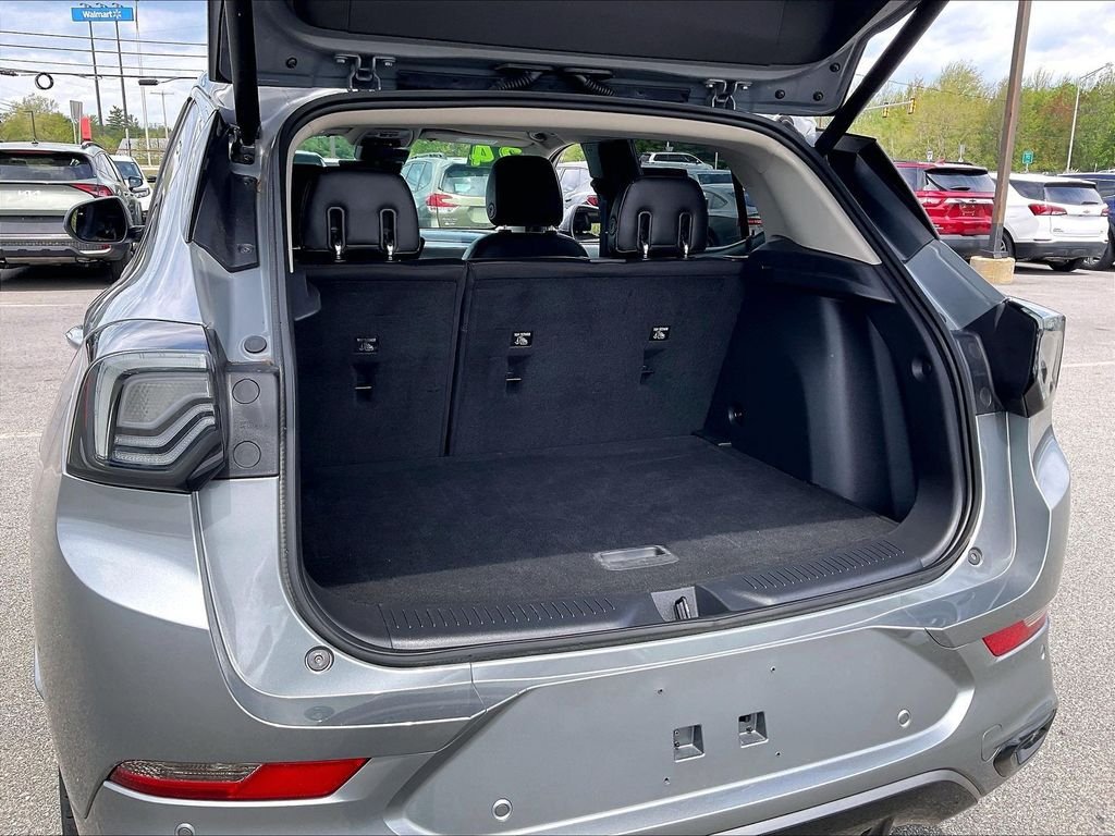 Used 2024 Buick Encore GX Avenir w/ Avenir Technology Package AWD/4WD image 35