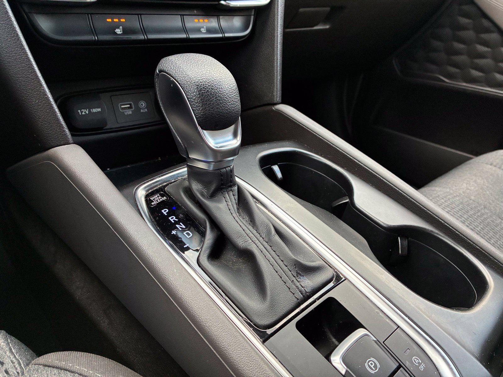 Used 2020 Hyundai Santa Fe SEL FWD image 13