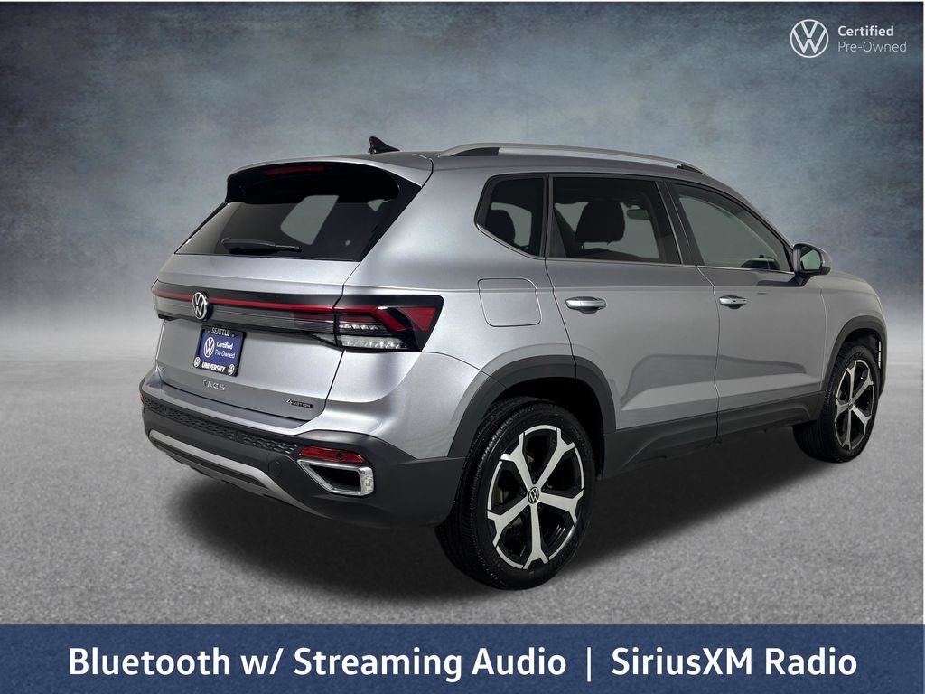 Used 2025 Volkswagen Taos SEL AWD/4WD image 12