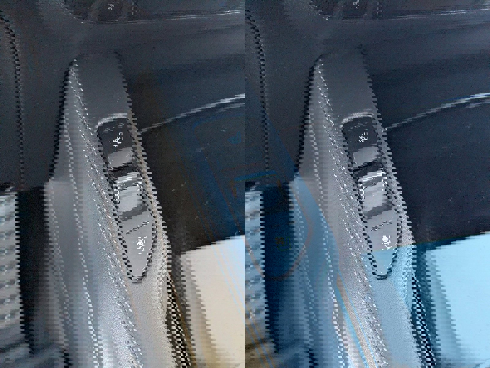 Used 2022 Kia Telluride SX w/ SX Prestige Package image 31