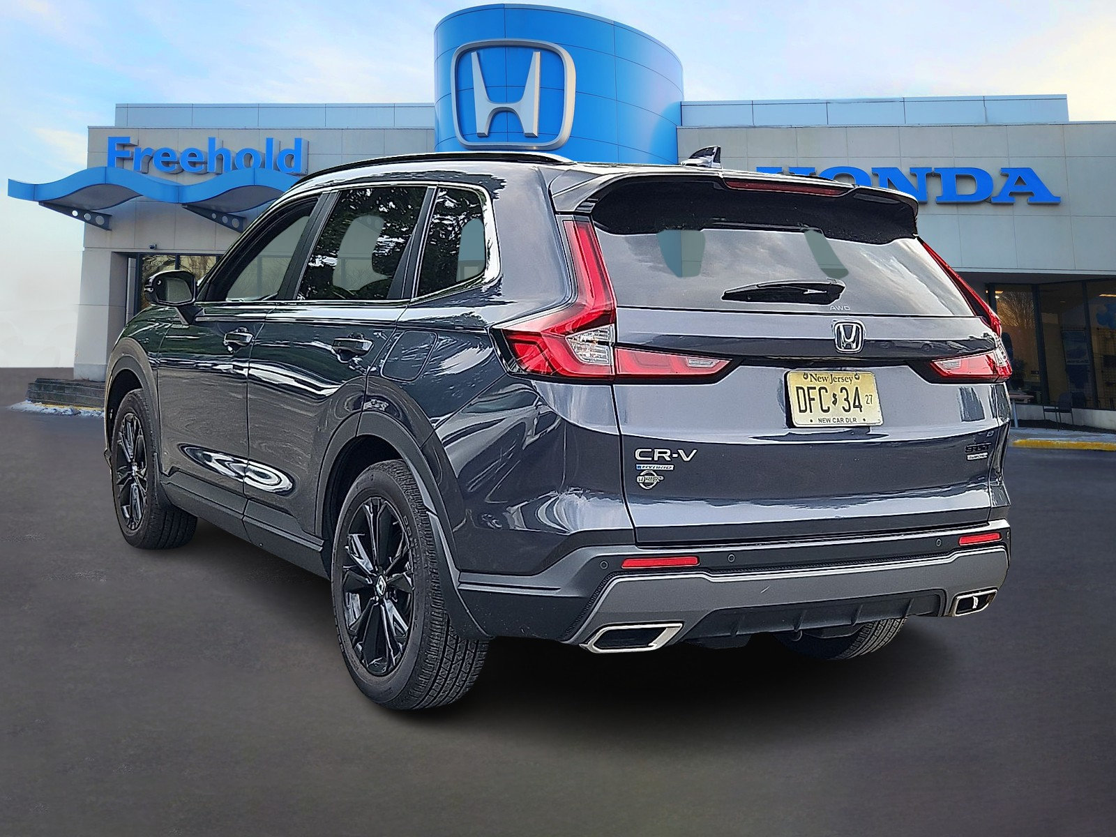 Used 2024 Honda CR-V Sport Touring image 5