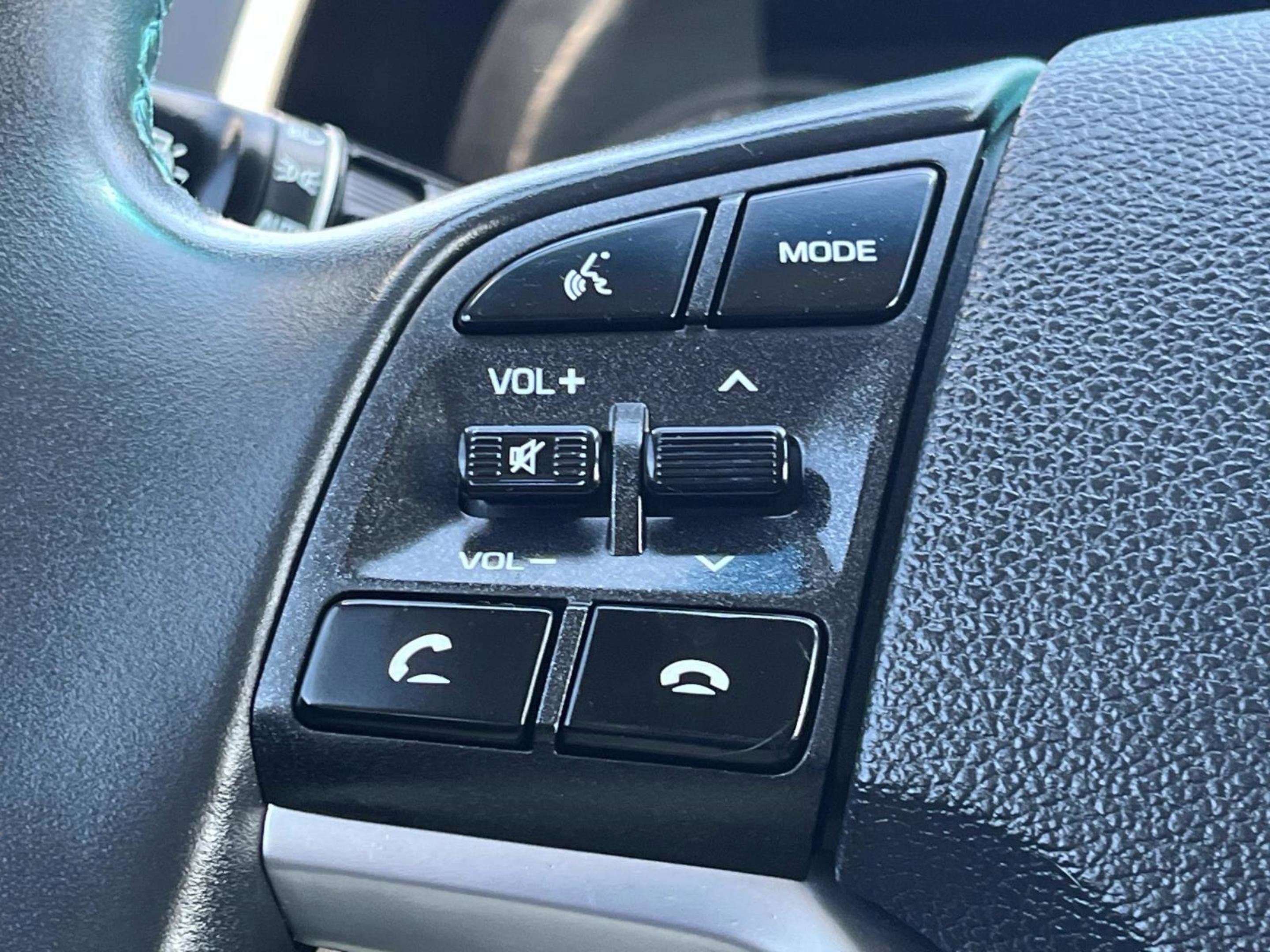Used 2019 Hyundai Tucson Limited FWD image 23