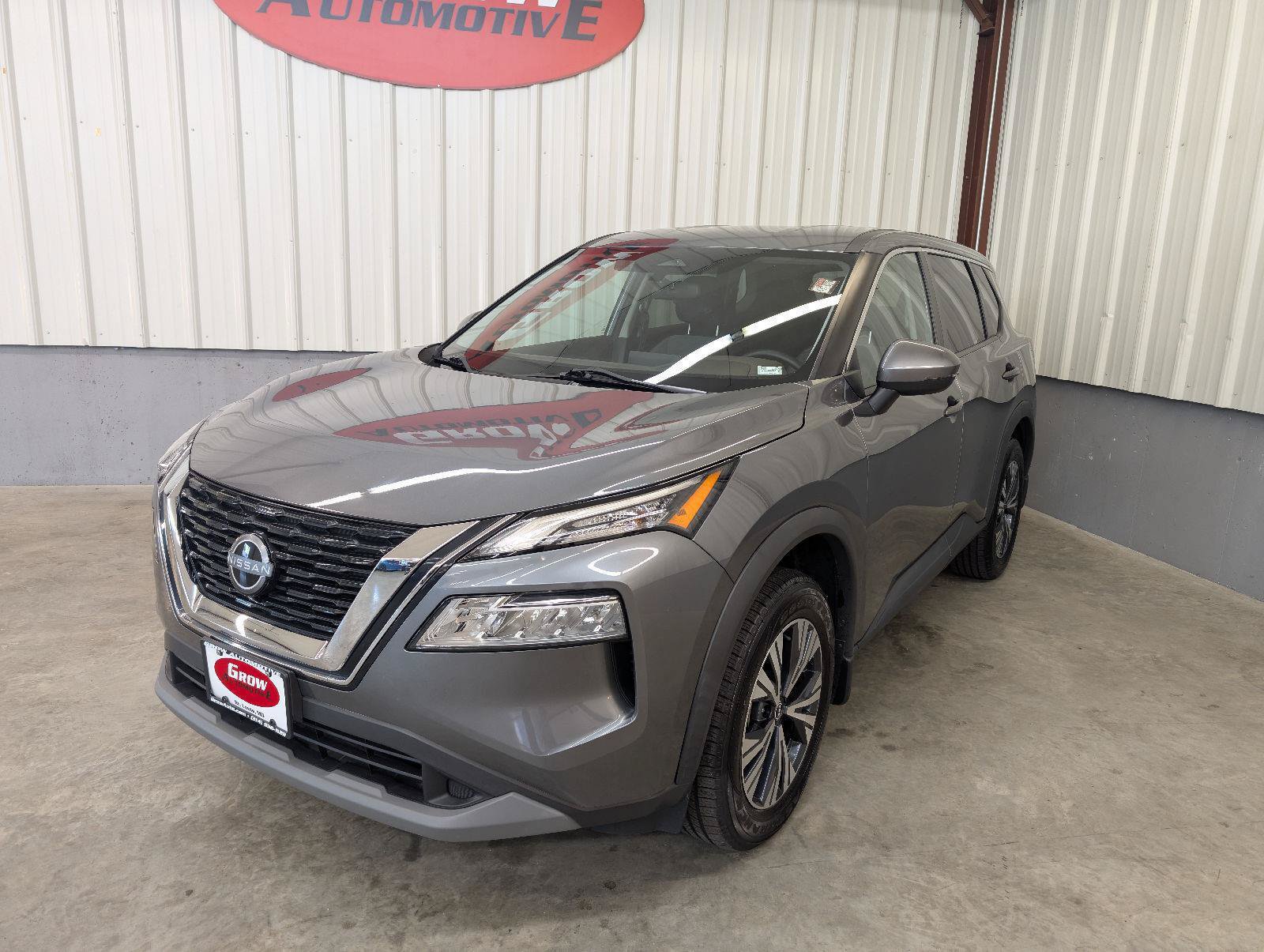 Used 2022 Nissan Rogue SV AWD/4WD image 8