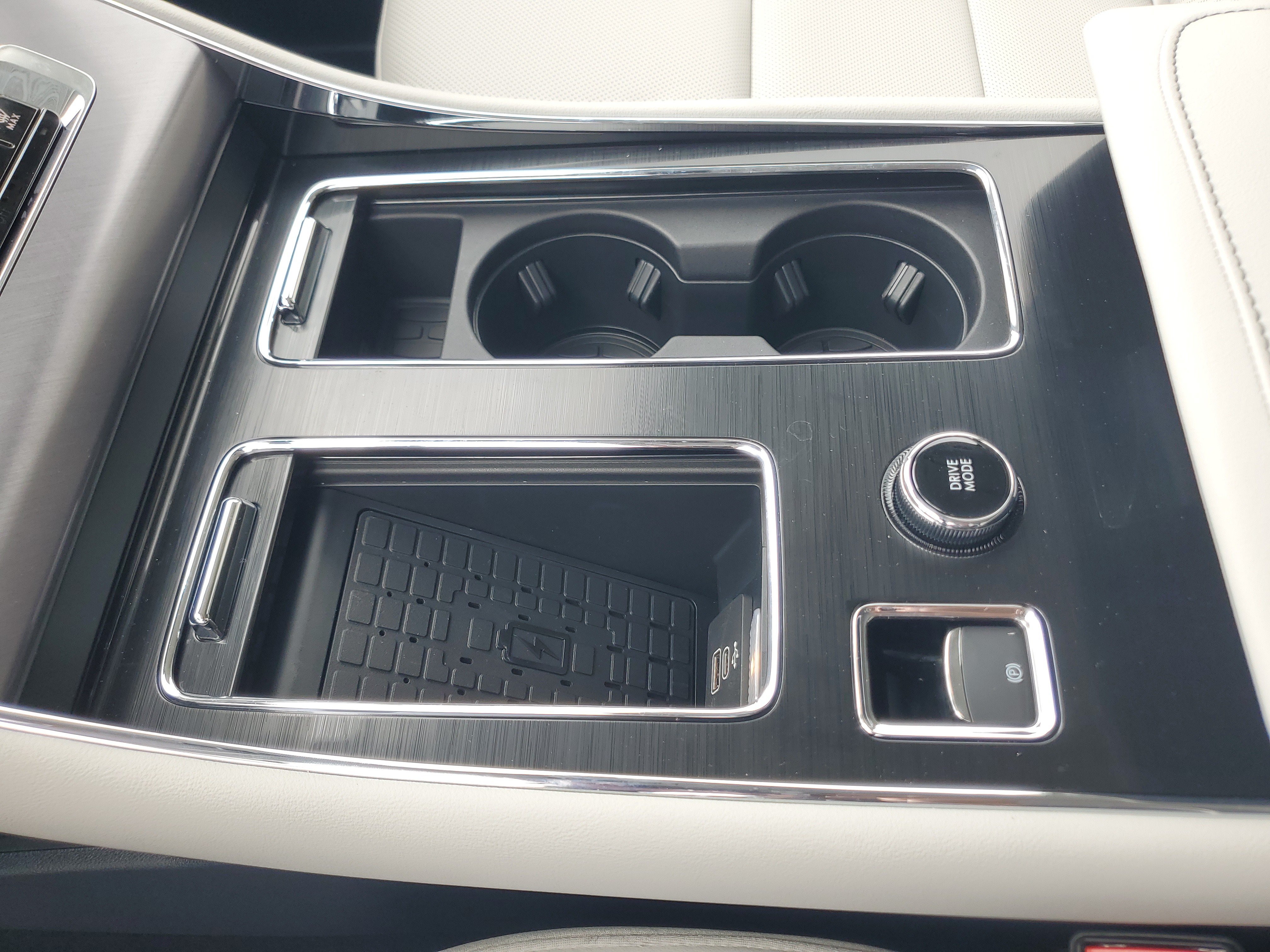New 2027 Lincoln Aviator AWD image 22