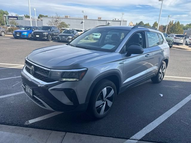 Used 2024 Volkswagen Taos S AWD/4WD image 2