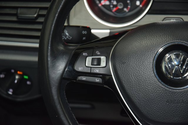 Used 2018 Volkswagen Atlas SE image 34