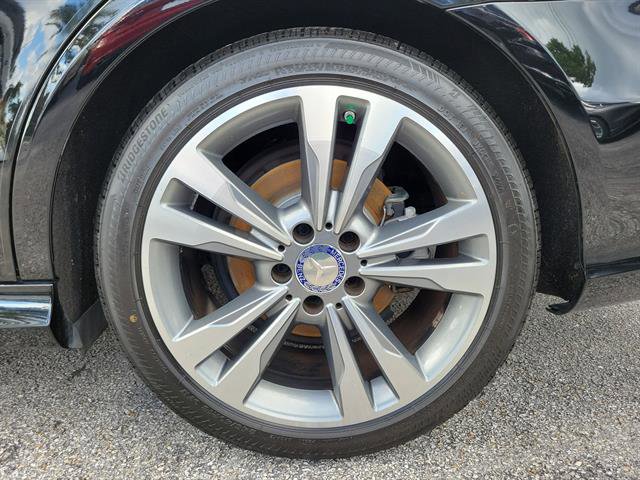 Used 2014 Mercedes-Benz E 350 Sedan image 26