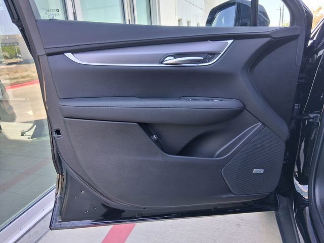 New 2026 Cadillac XT5 Luxury w/ LPO, Floor Liner Package image 15
