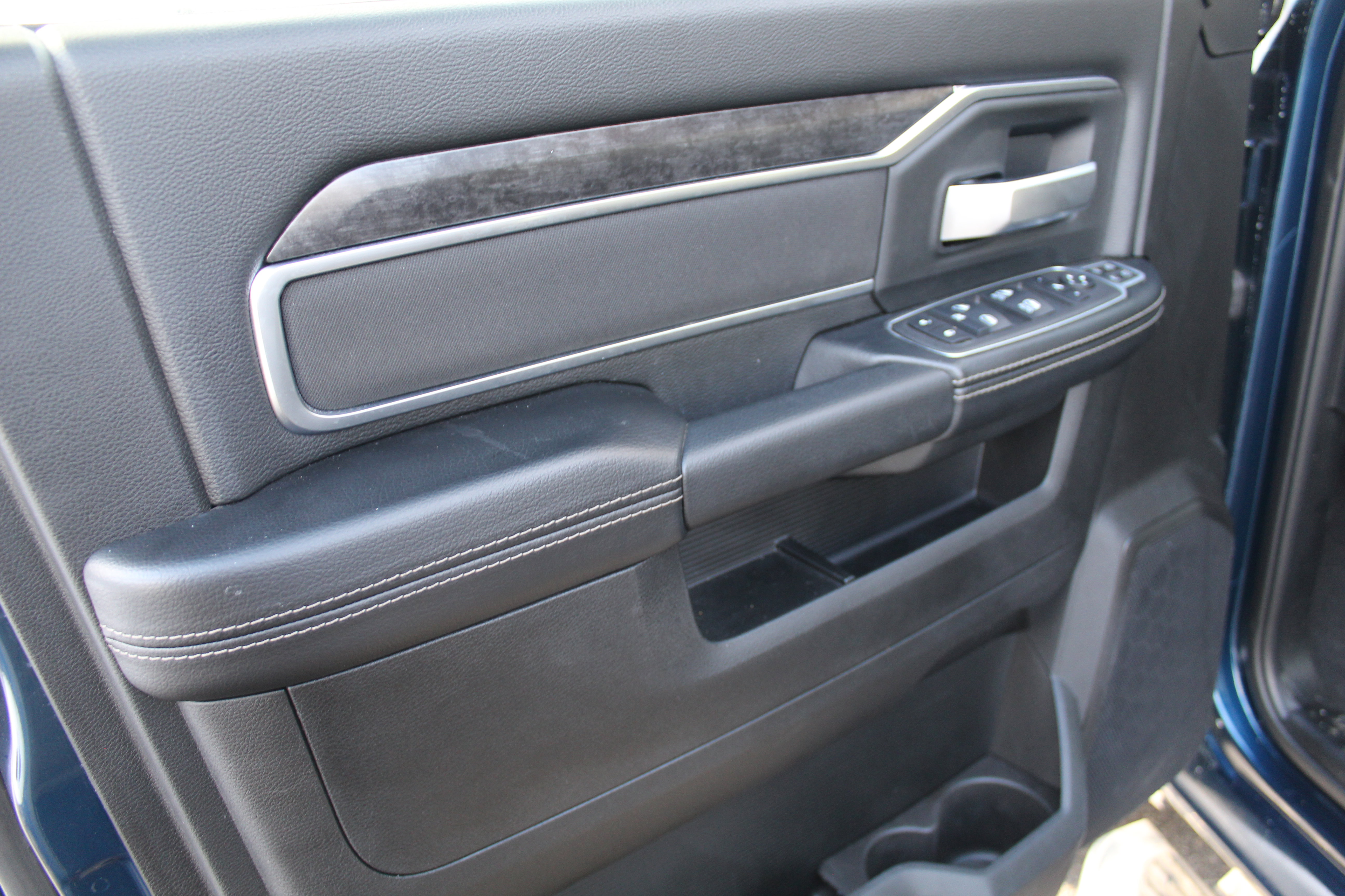 Certified 2024 RAM 2500 Big Horn w/ Bed Utility Group image 5