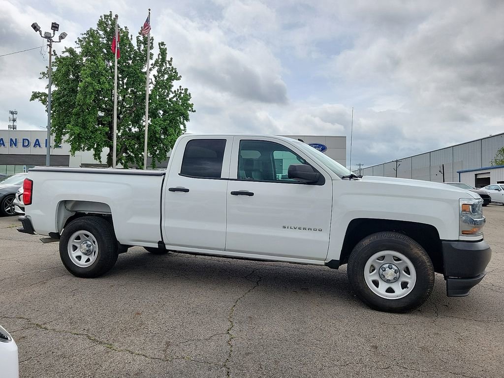 Used 2019 Chevrolet Silverado 1500 W/T w/ WT Convenience Package RWD image 6