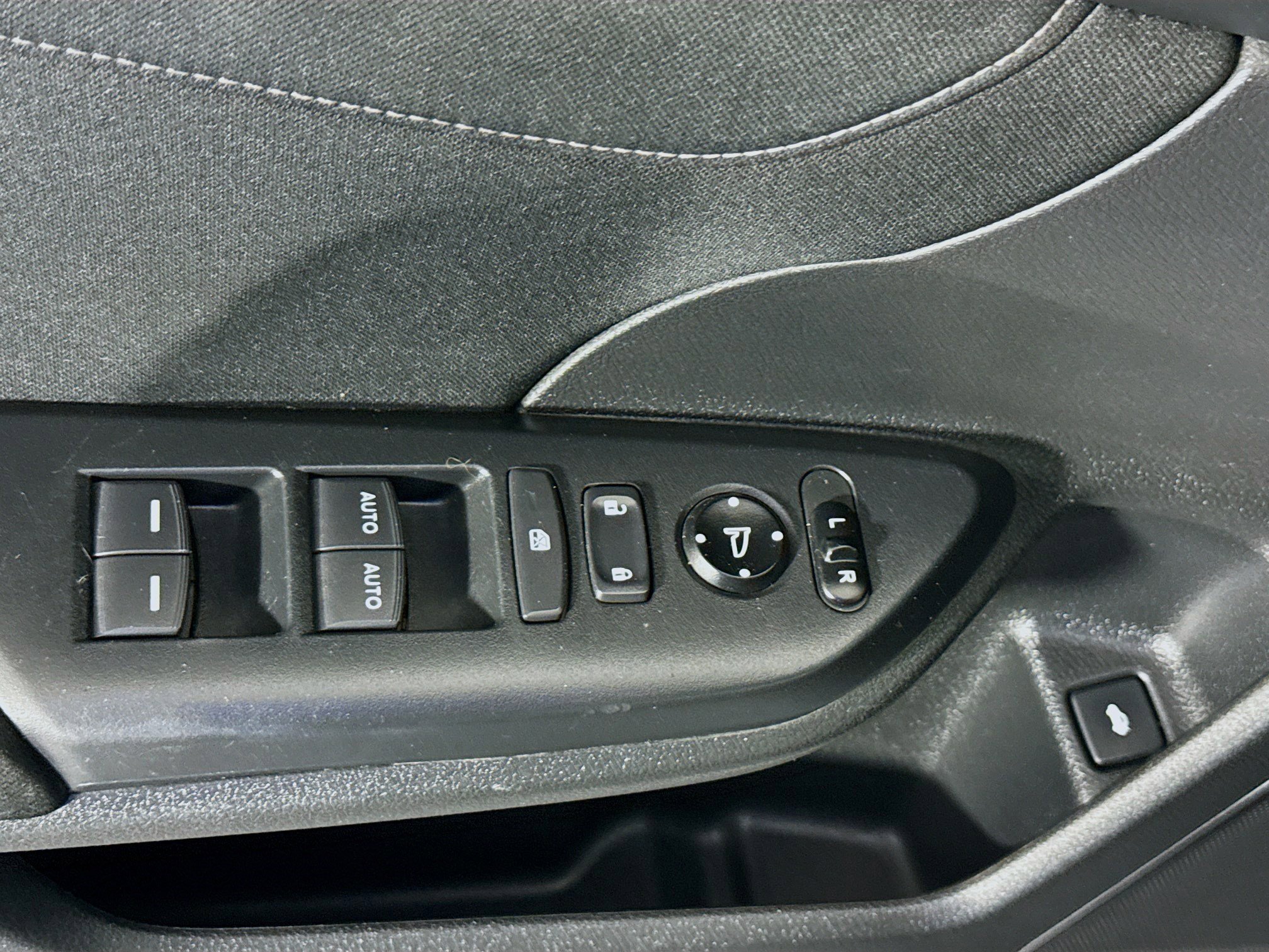 Used 2019 Honda Civic EX image 24