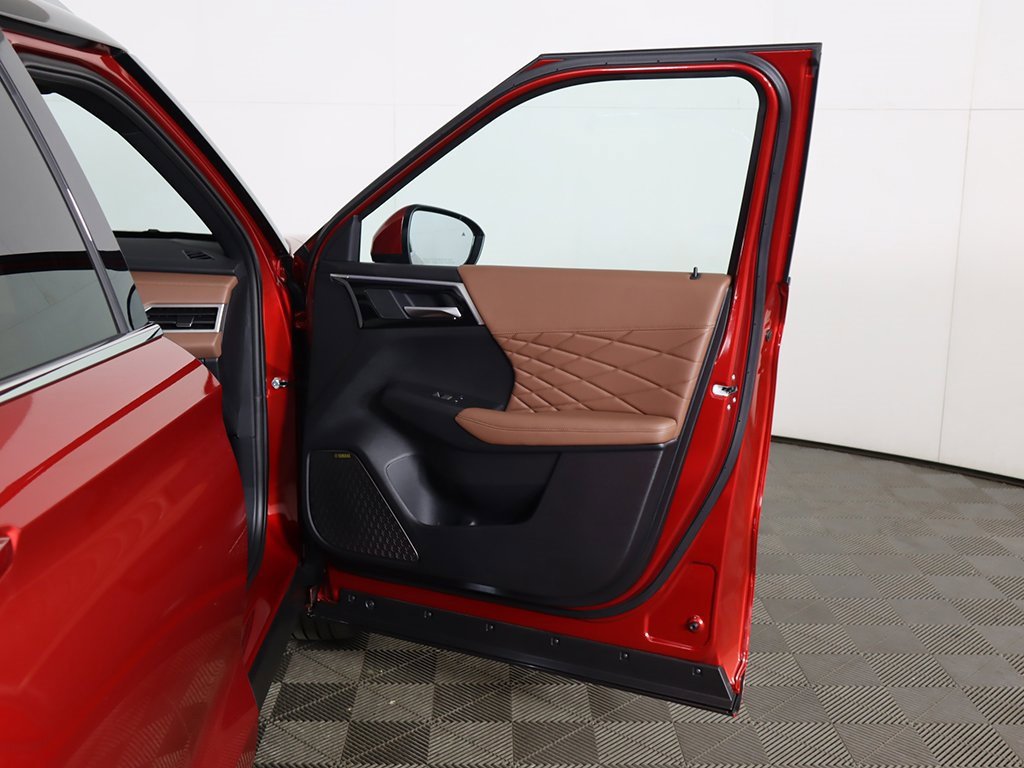 New 2025 Mitsubishi Outlander SEL image 27