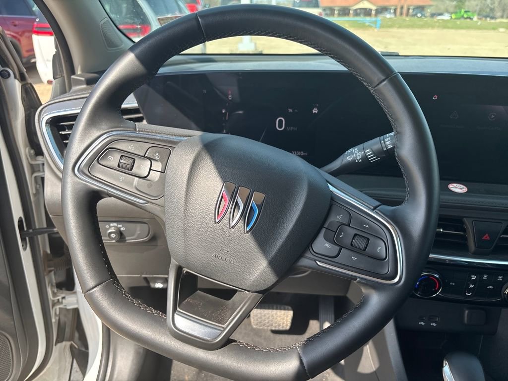 Used 2024 Buick Encore GX Sport Touring image 15