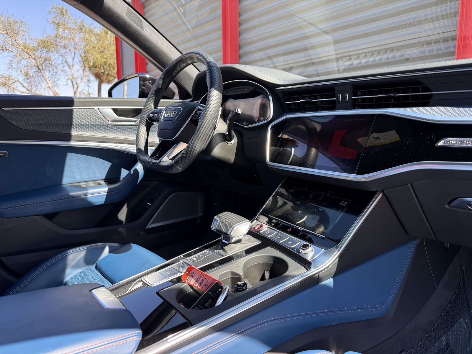 Used 2024 Audi RS 6 performance image 17