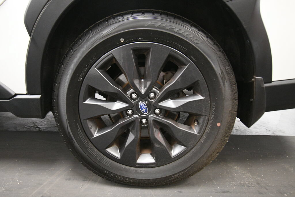 Used 2023 Subaru Outback Onyx Edition AWD/4WD image 31