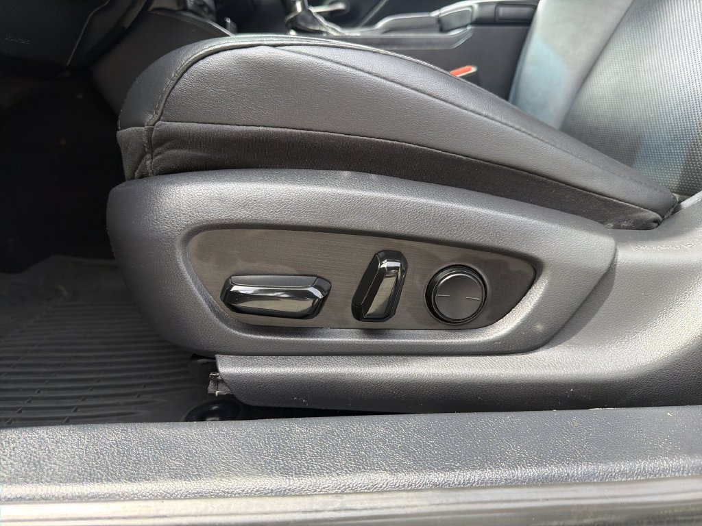 Used 2021 Lexus ES 300h FWD image 16