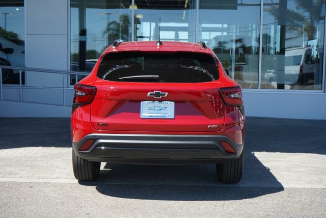 New 2026 Chevrolet Trax RS w/ Driver Confidence Package FWD image 7