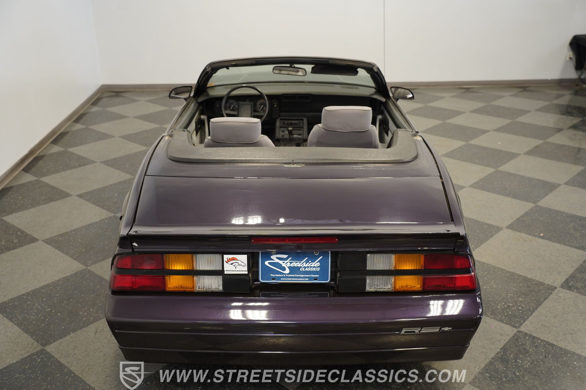Used 1989 Chevrolet Camaro RS RWD image 28