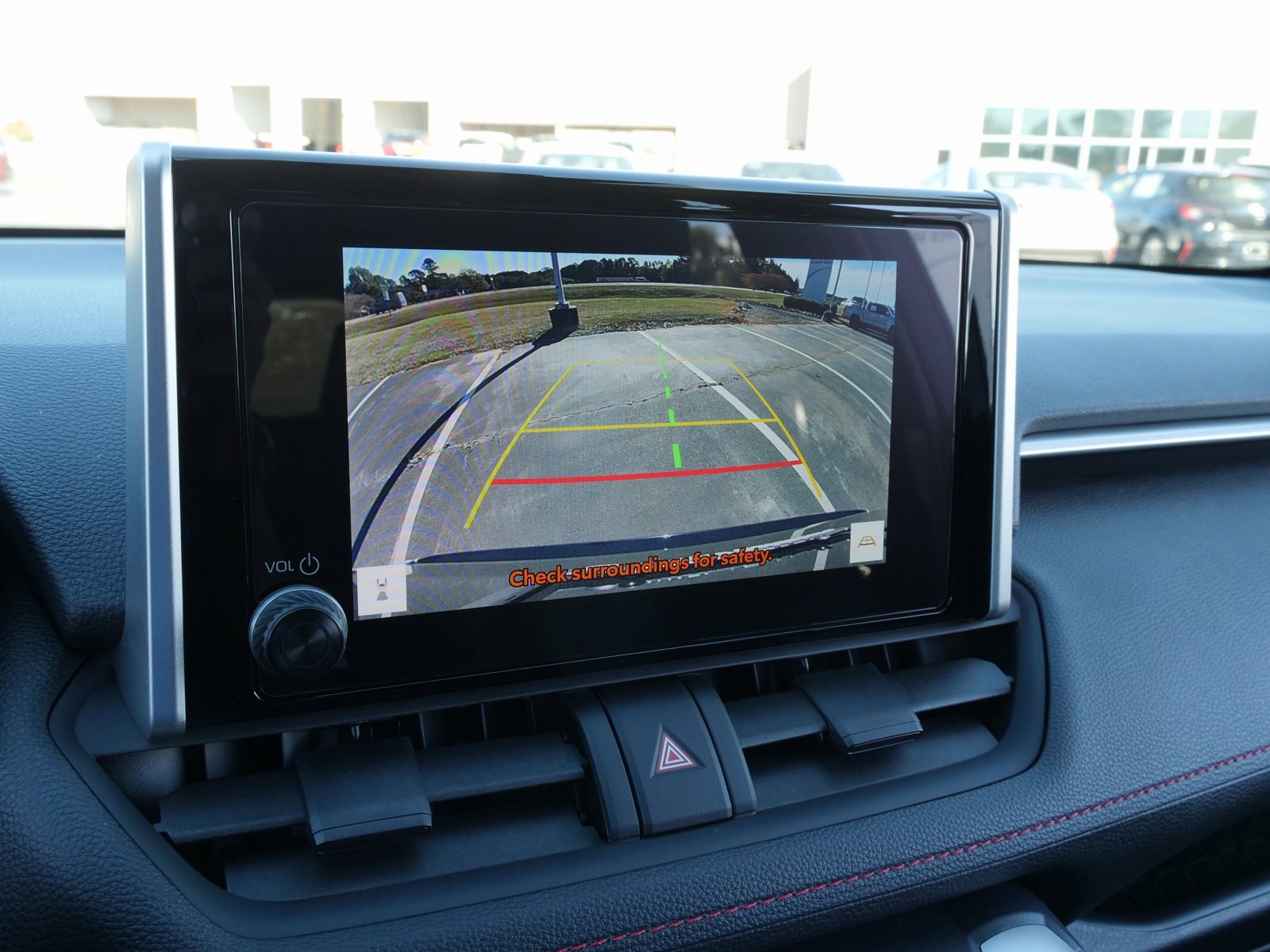 Used 2024 Toyota RAV4 SE image 30