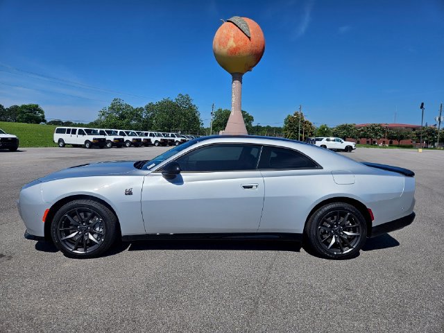 New 2026 Dodge Charger Scat Pack w/ Blacktop Package AWD/4WD image 2