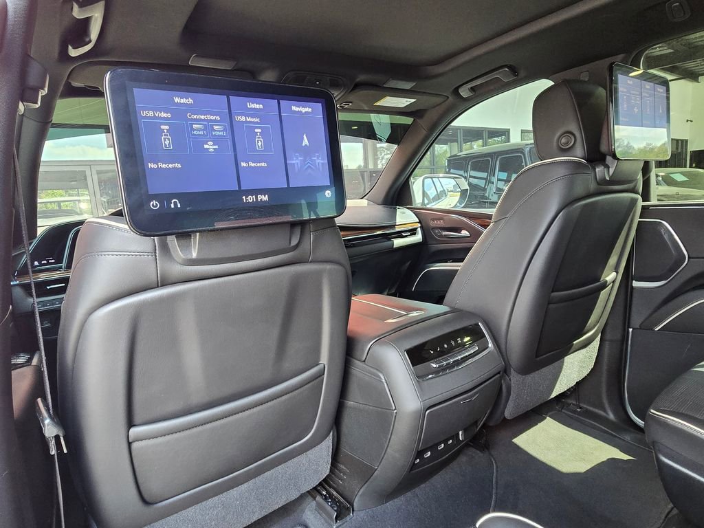 Used 2021 Cadillac Escalade ESV Premium Luxury image 22