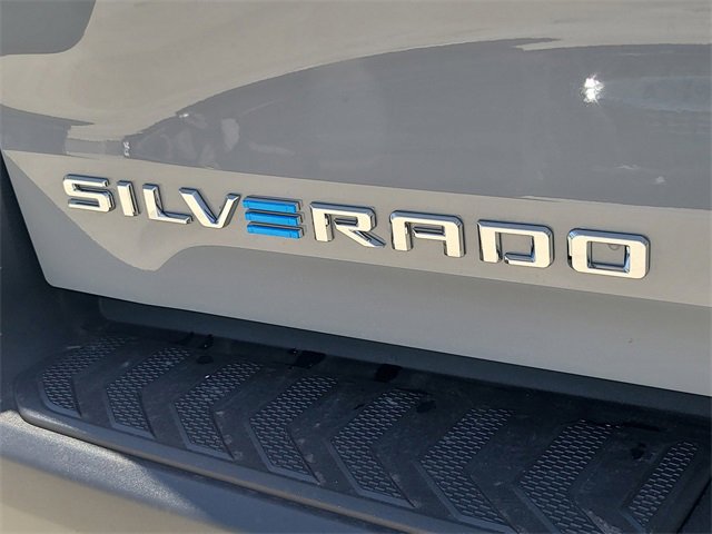 New 2026 Chevrolet Silverado EV LT image 9