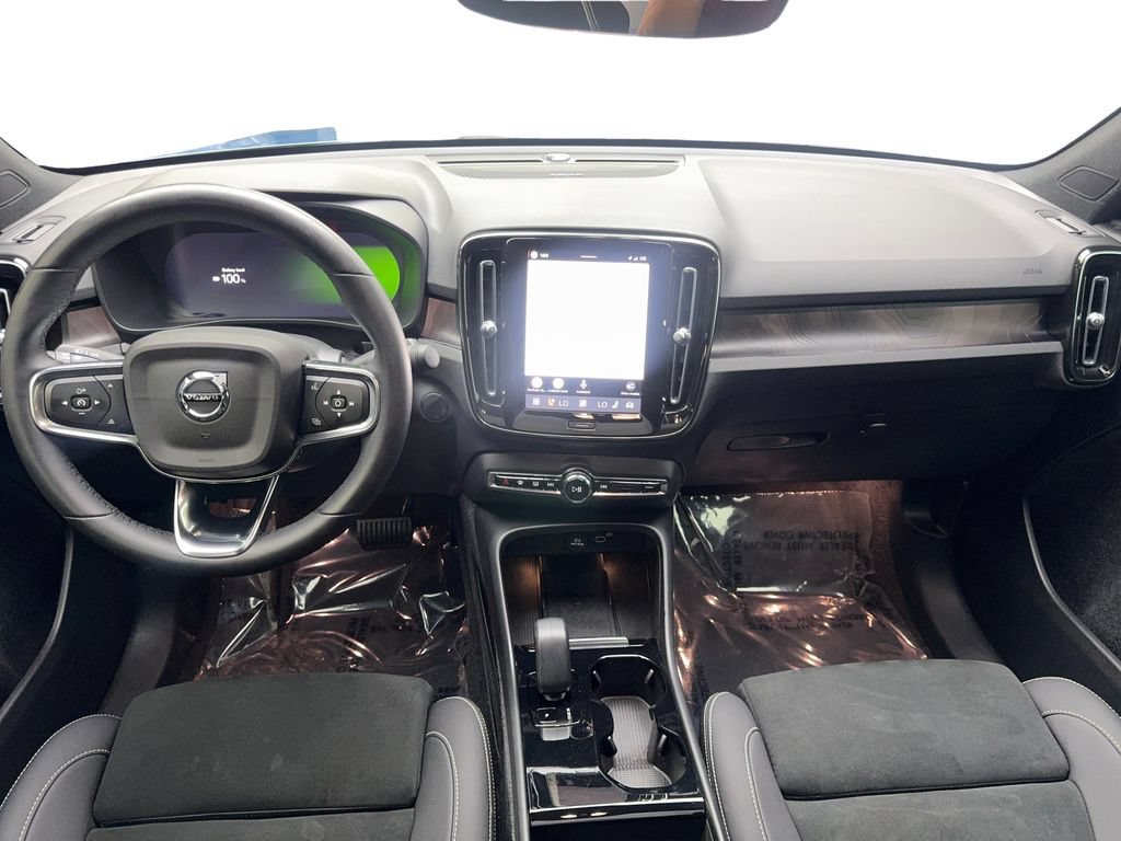 Used 2023 Volvo C40 P8 Recharge Ultimate AWD/4WD image 52