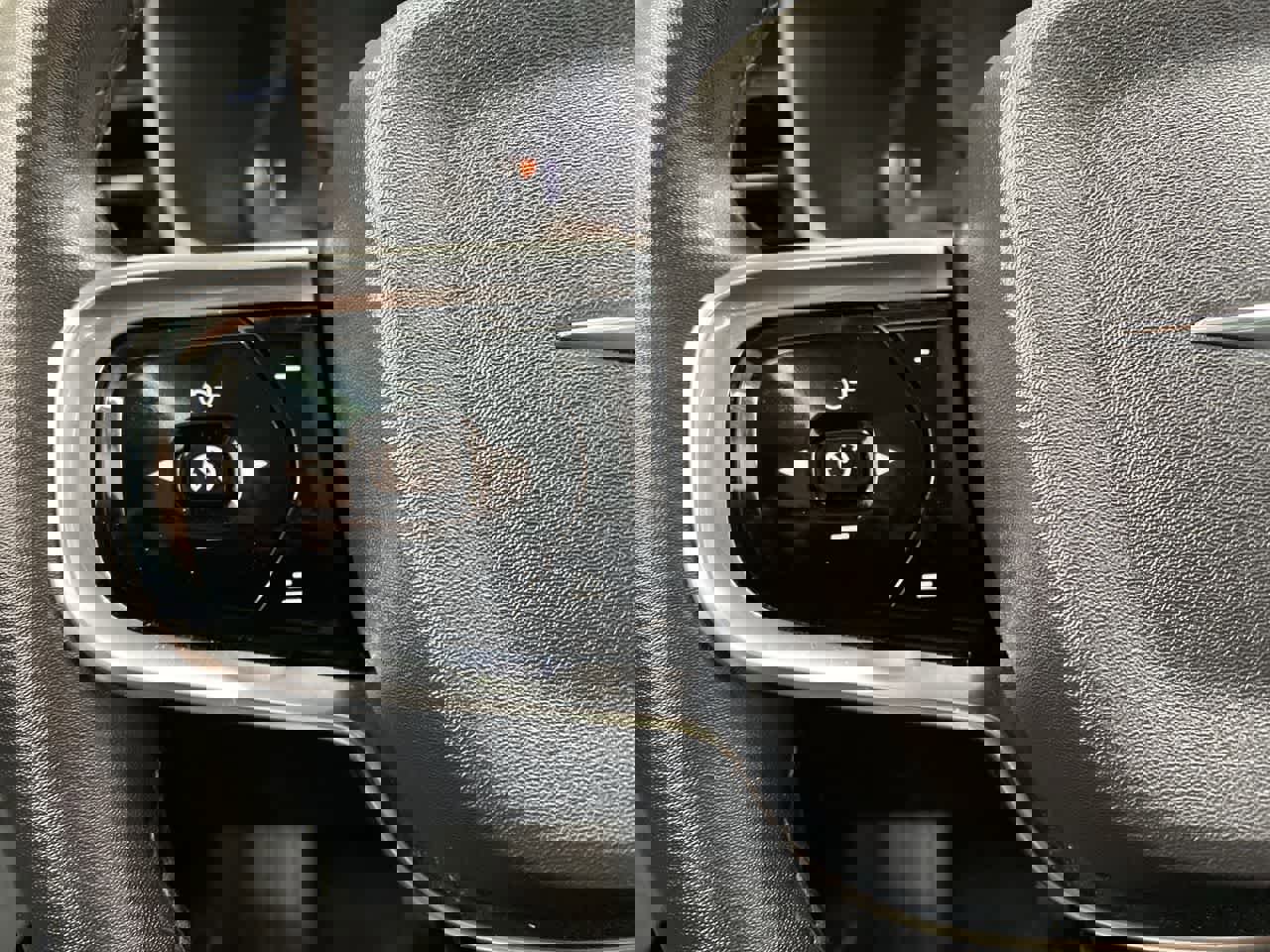 Used 2021 Polestar Polestar 2 image 21