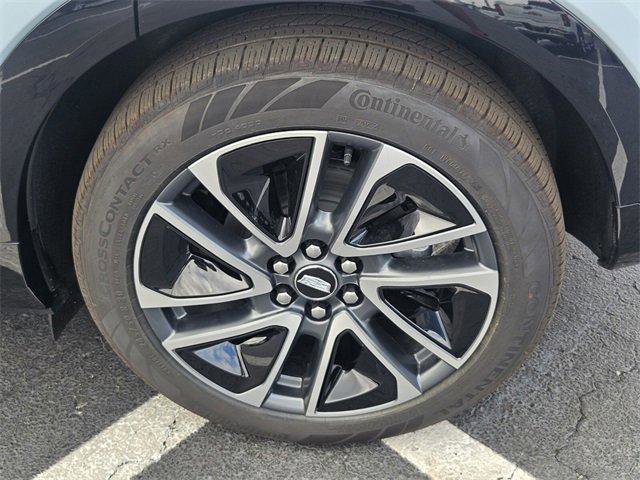 New 2026 Cadillac Optiq Sport 1 image 12