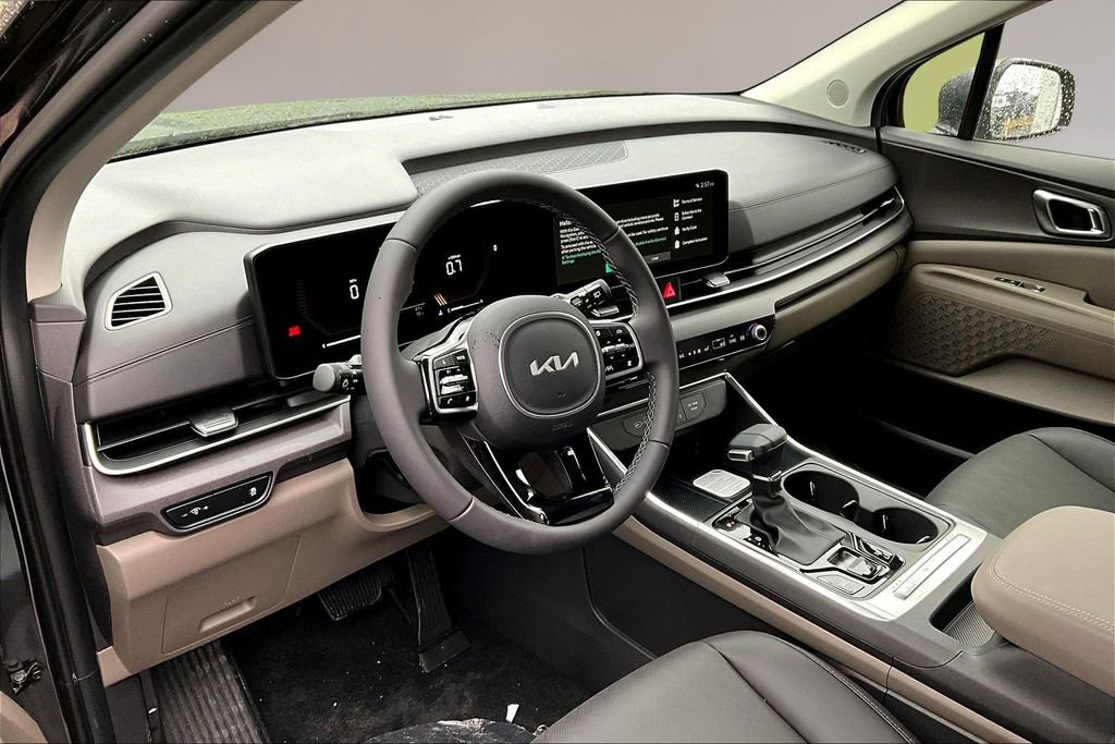 New 2026 Kia Carnival EX FWD image 7