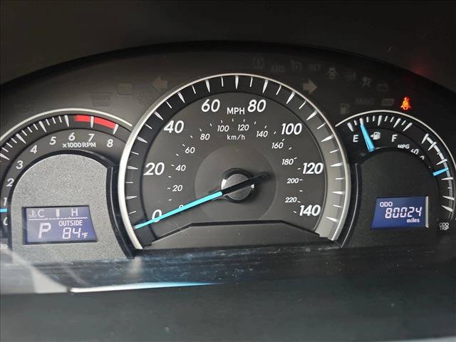 Used 2012 Toyota Camry LE FWD image 11