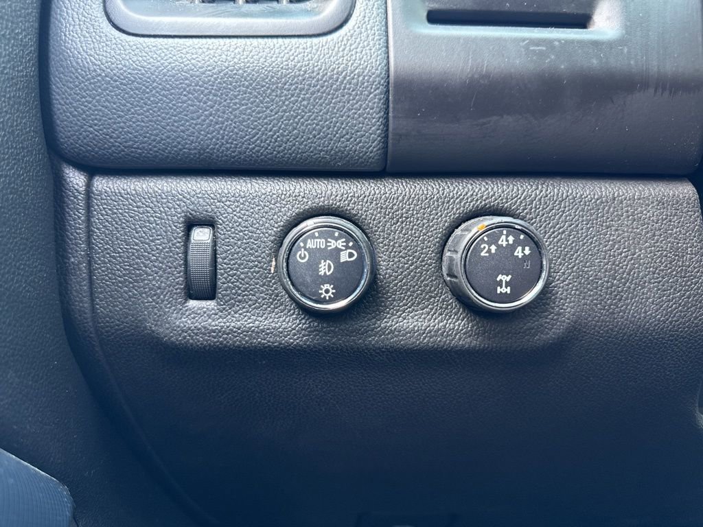 Used 2016 Chevrolet Colorado Z71 AWD/4WD image 15